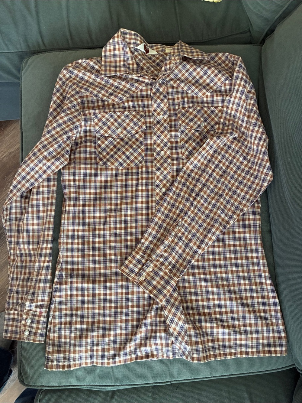 Levi’s Wildfire 70’s Men's Brown and Blue Plaid Button-Up Shirt Sz med